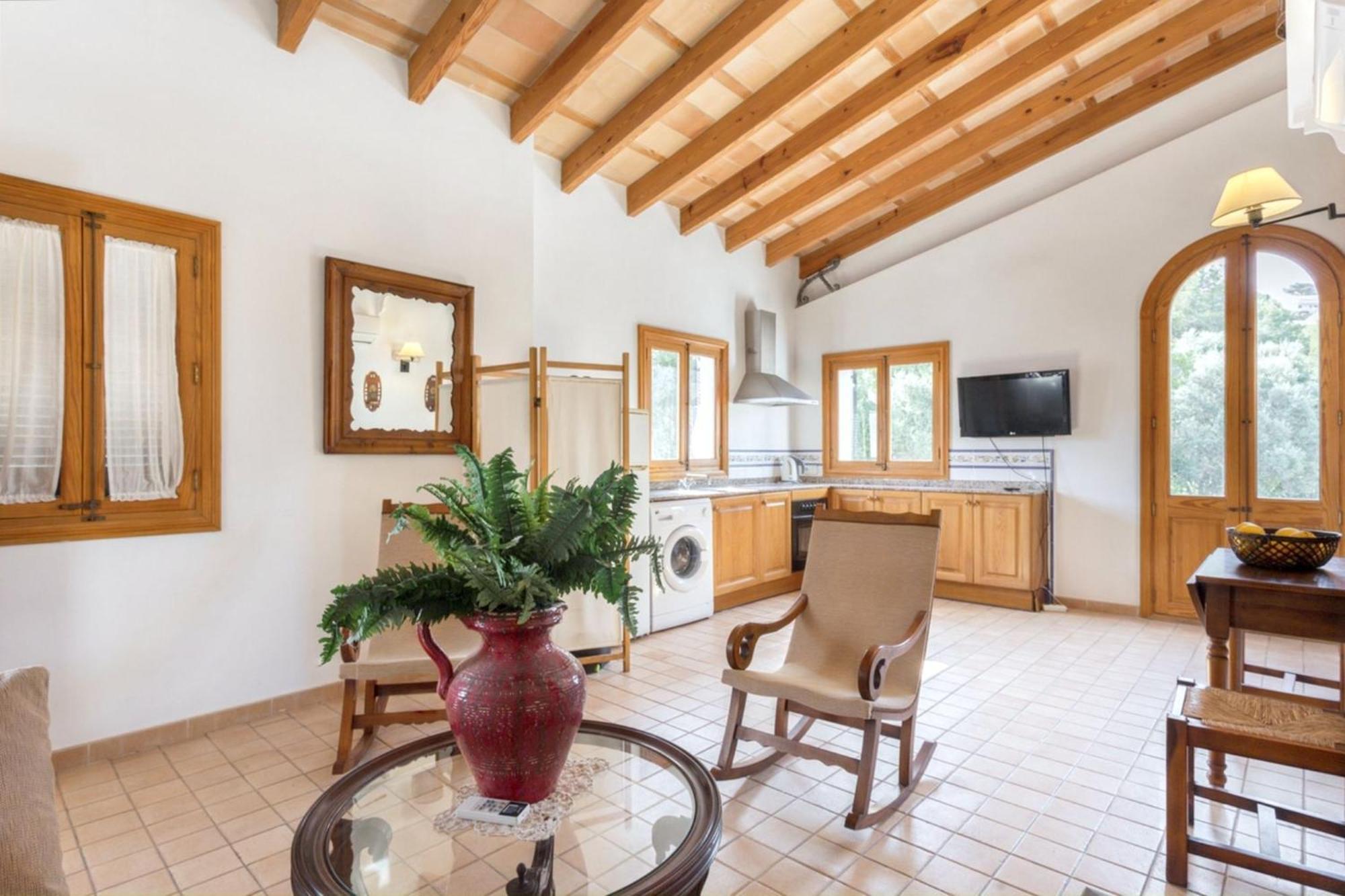 Apartment Spacious In With Mountain View *