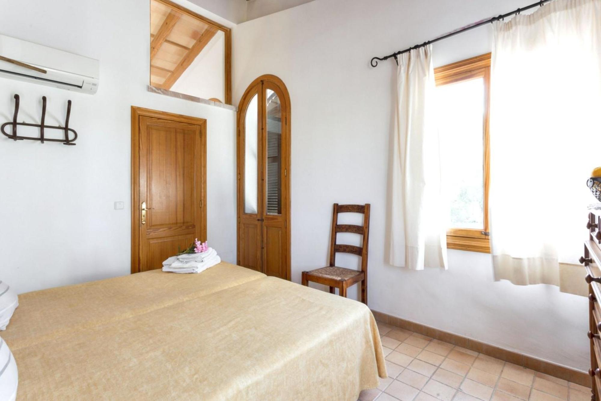 Spacious In With Mountain View * Pollença